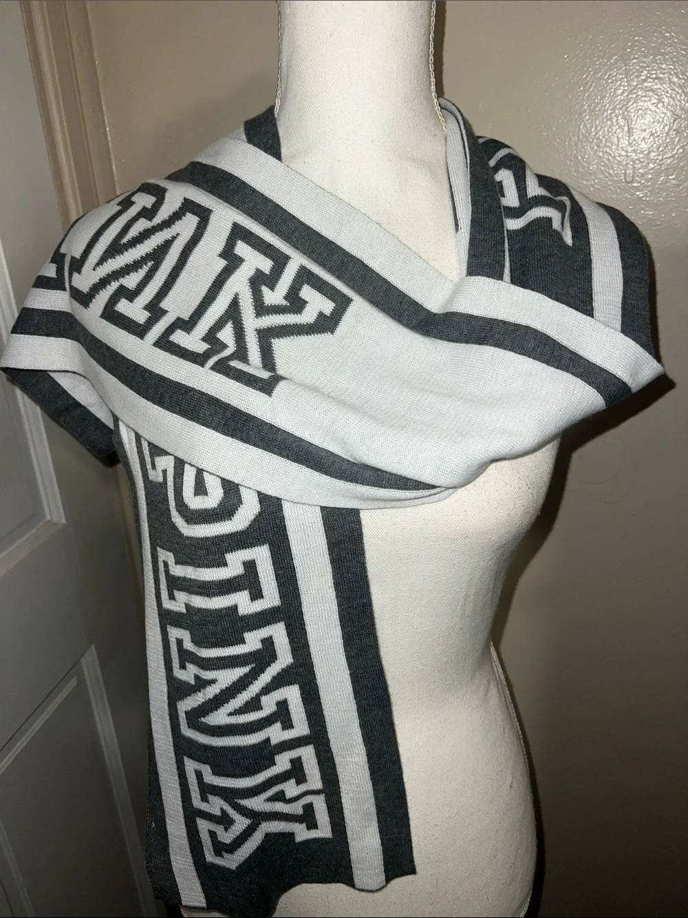 PINK Victoria's Secret Gray and White Logo Knit Scarf